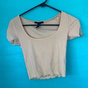 Low neck tee